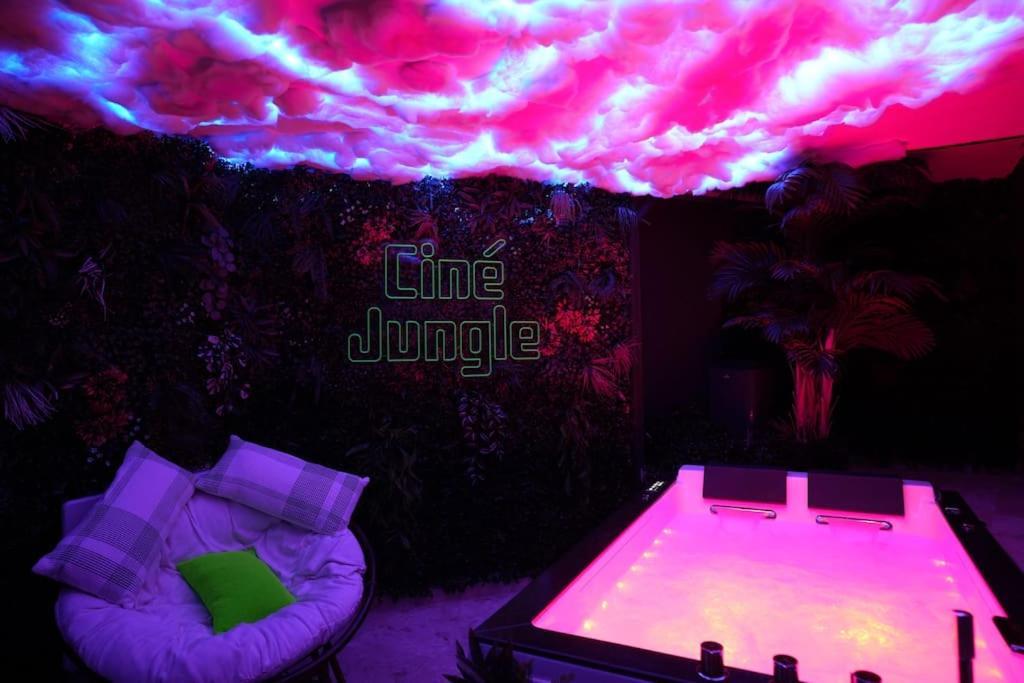 Apartment Cine Jungle Duplex Balneo