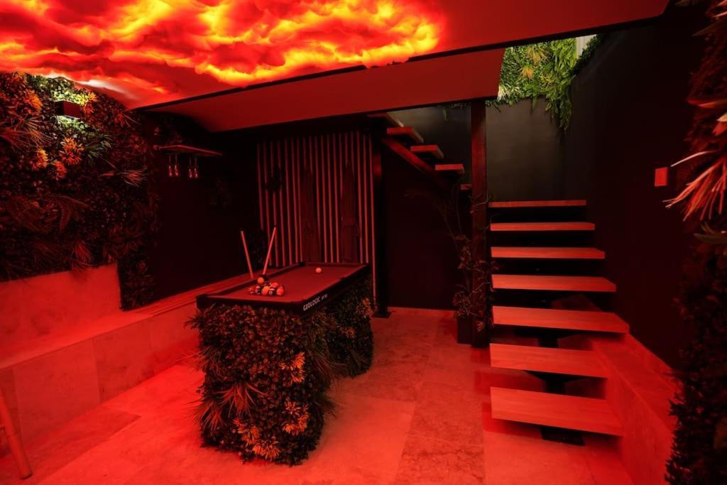 Cine Jungle Duplex Balneo *